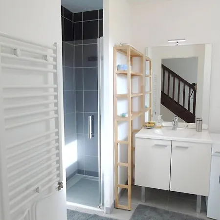 Maison Cosy A Malo Avec Jardin Et Parking Prive Holiday home *